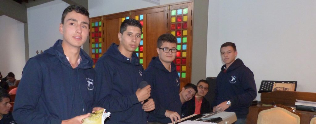 Kolumbien: Ausbildungshilfe für 91 Seminaristen