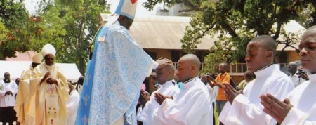 Republik Kongo: Ausbildungshilfe für Seminaristen