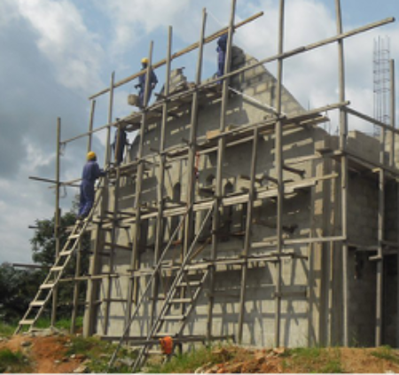 Bau und Wiederaufbau kirchlicher Einrichtungen