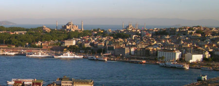 Türkei: Salesianer in Istanbul wollen Lasten leicht machen
