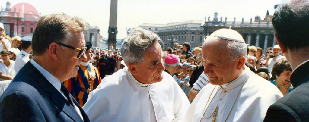 Papst Johannes Paul II. und Pater Werenfried: Weggefährten und Freunde