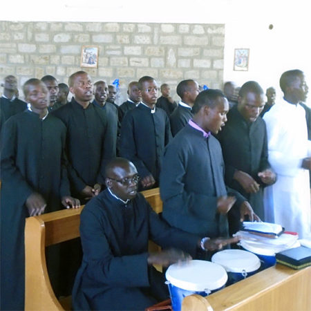 Unterstützen Sie die Ausbildung der Seminaristen in Kenia