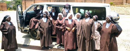 Malawi: Ordensschwestern danken für ein neues Fahrzeug