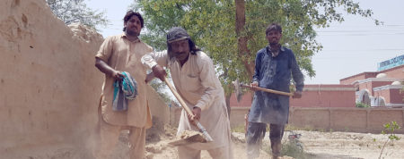 Pakistan: Bau einer Schutzmauer um eine Kirche
