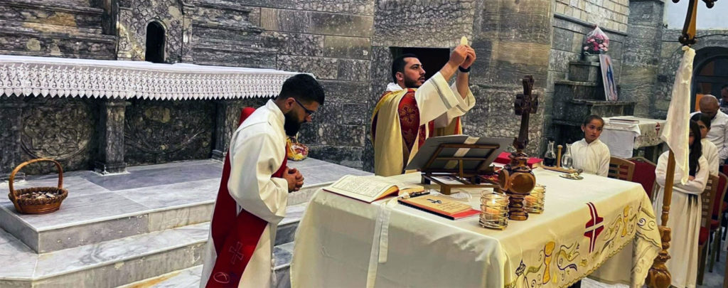Irak: Christliche Kirche zu Ostern wiedereröffnet