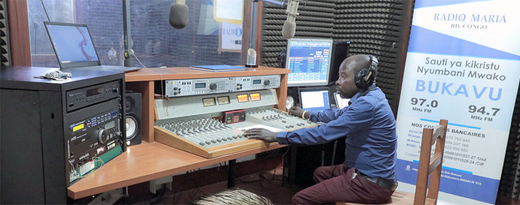 Demokratische Republik Kongo: Radio Maria gibt Trost und Rat