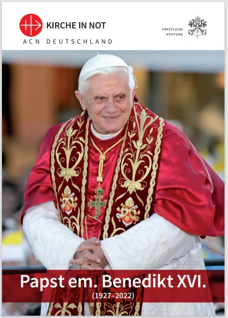 Zur Erinnerung an <br/>„Papst em. Benedikt XVI.”
