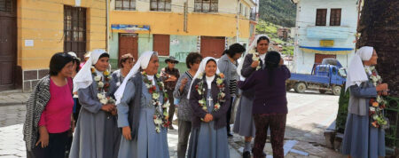 Bolivien: Ein Haus für Ordensfrauen in den Anden