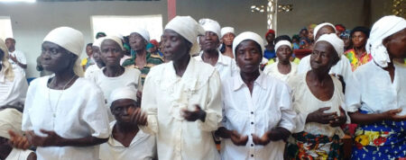 Demokratische Republik Kongo: „Gottesdienst steht nicht wie in Europa unter Zeitdruck“