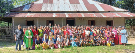 Indien: Bau einer Dorfkapelle
