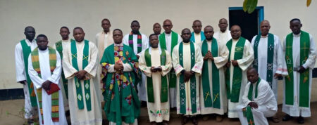 Demokratische Republik Kongo: Mess-Stipendien für Priester in der Diözese Lolo