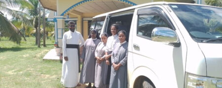 Sri Lanka: Ein Kleinbus für die Seelsorge