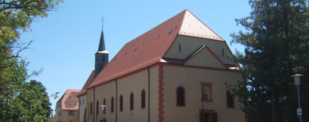 Bundesstart „Red Wednesday“ im Kloster Waghäusel