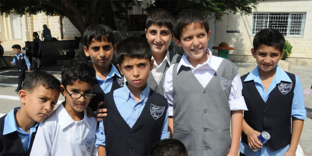 Heiliges Land: Geplante Einschränkungen für Lehrkräfte setzen christliche Schulen unter Druck