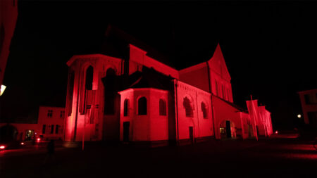 Kardinal Woelki: Schweigen über Christenverfolgung hilft nur den Tätern