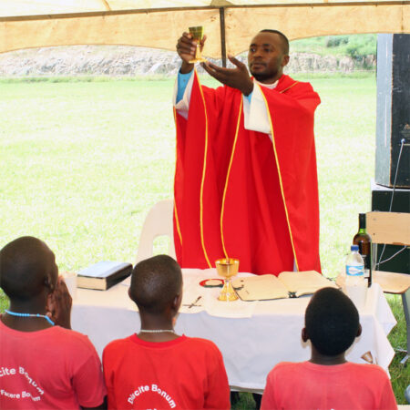 Unterstützen Sie Priester in Simbabwe